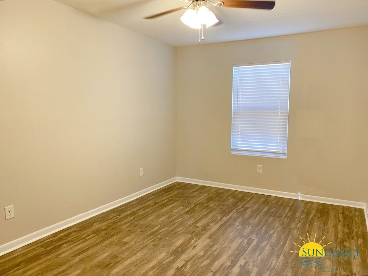 3250 Redwood Ln #D - Photo 6 of 10