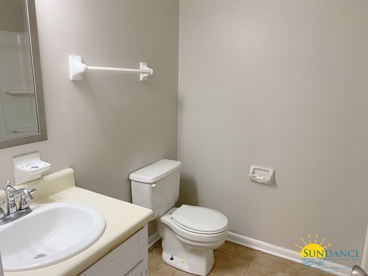 3250 Redwood Ln #D - Photo 7 of 10