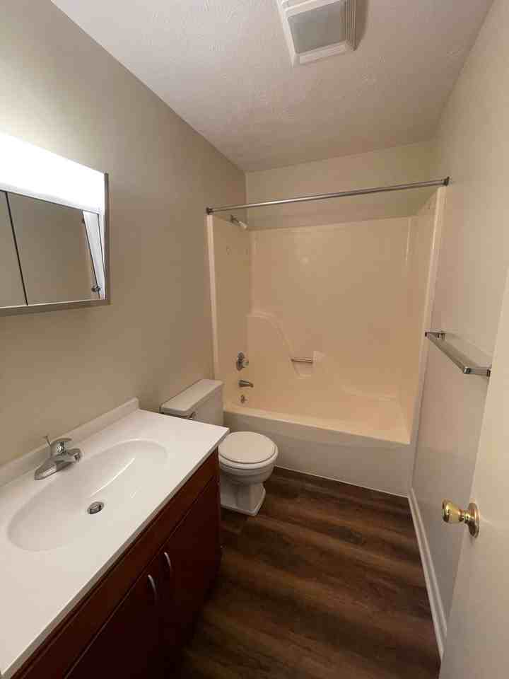 211 Rockingham Drive - Photo 7 of 7