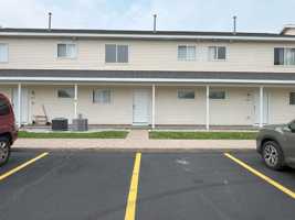 featured image of 2906 2906 -2948 Feiger Lane