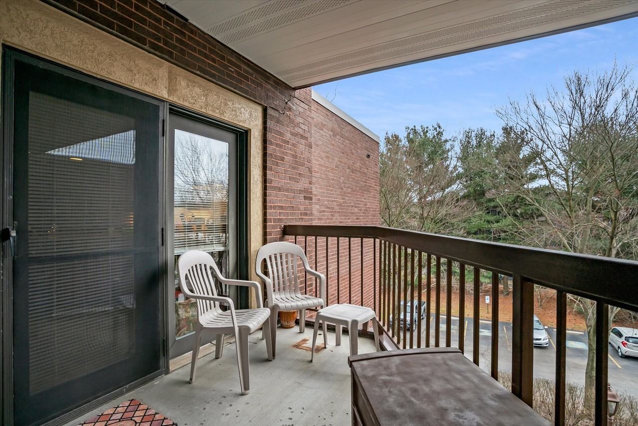 Bayberry Apartments - Photo 6 of 8