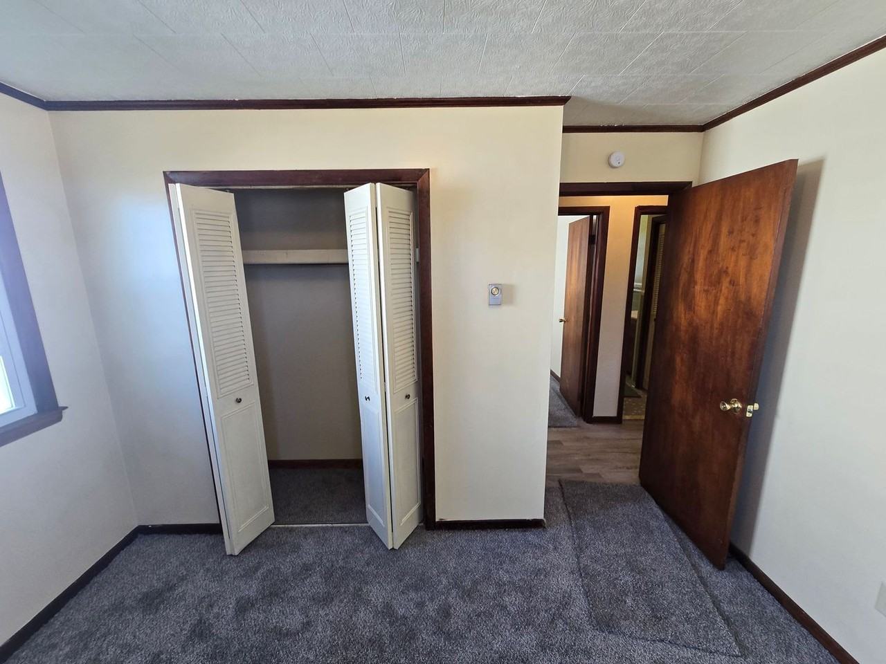 217 South 14th Avenue - Photo 3 of 5