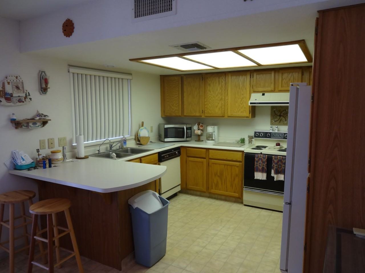 3288 Jamaica Blvd S - Photo 5 of 17