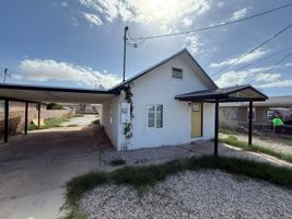 featured image of 2221 W 1st St