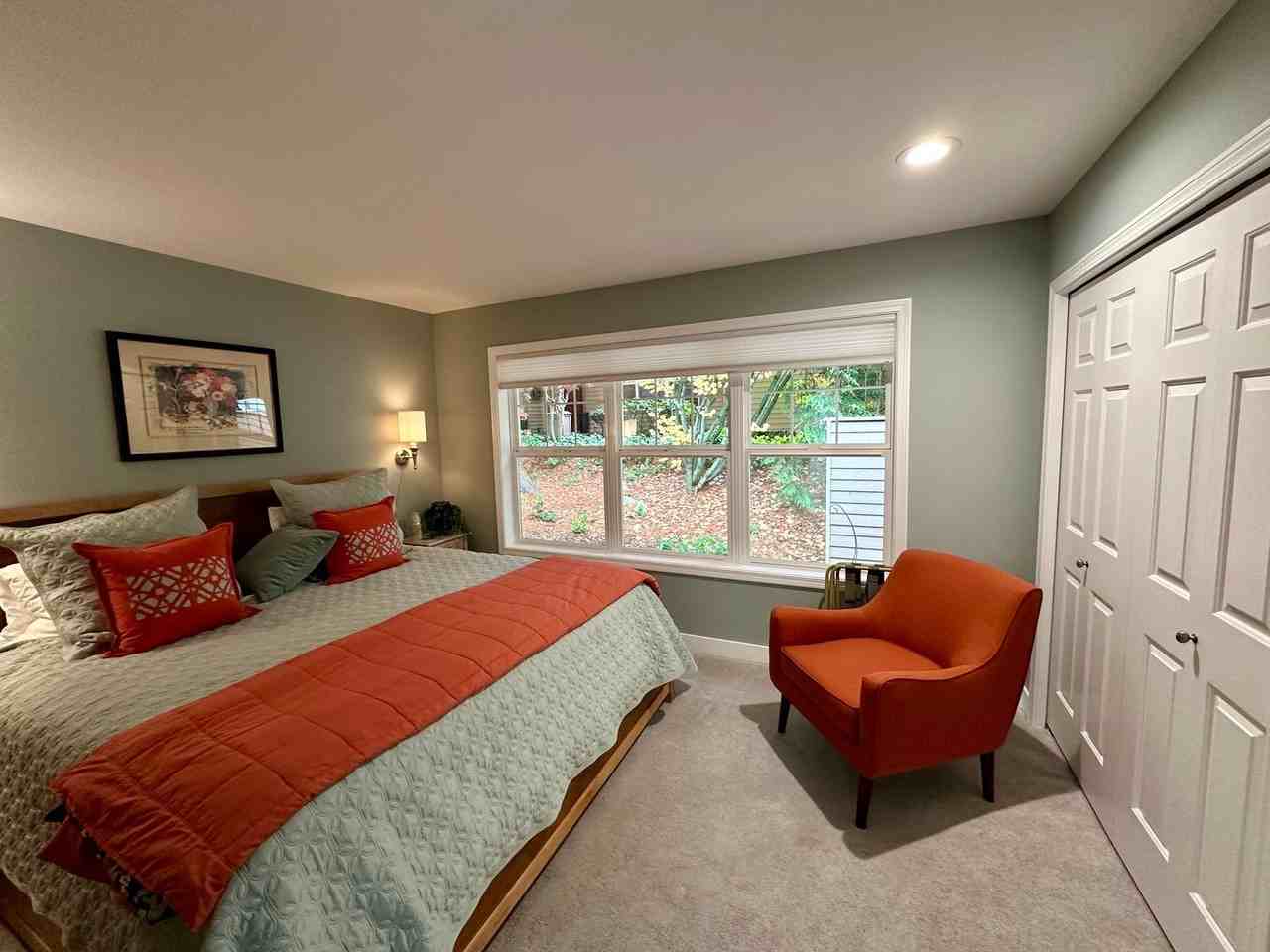 9048 Gleneagle Drive - Photo 5 of 20