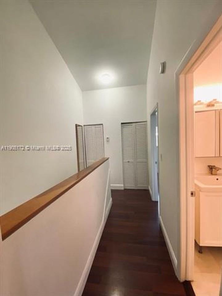 798 798 Crandon Blvd TH 30-C #C - Photo 6 of 24