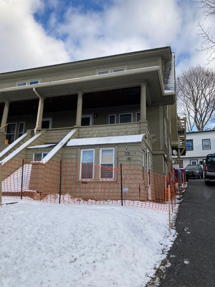 360-364 So. Winooski Ave - Photo 7 of 8
