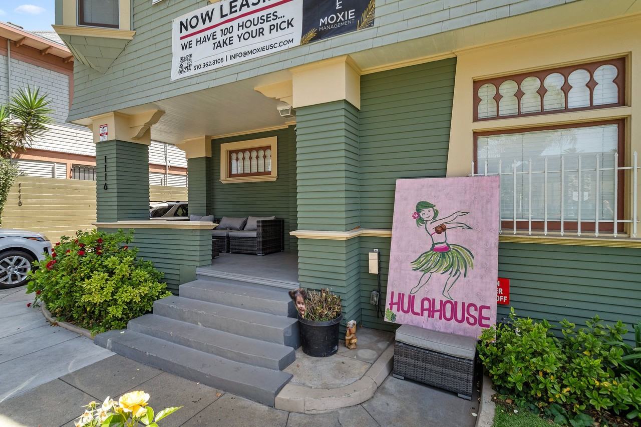 1116 30th St. - The Greenhouse - Photo 3 of 5