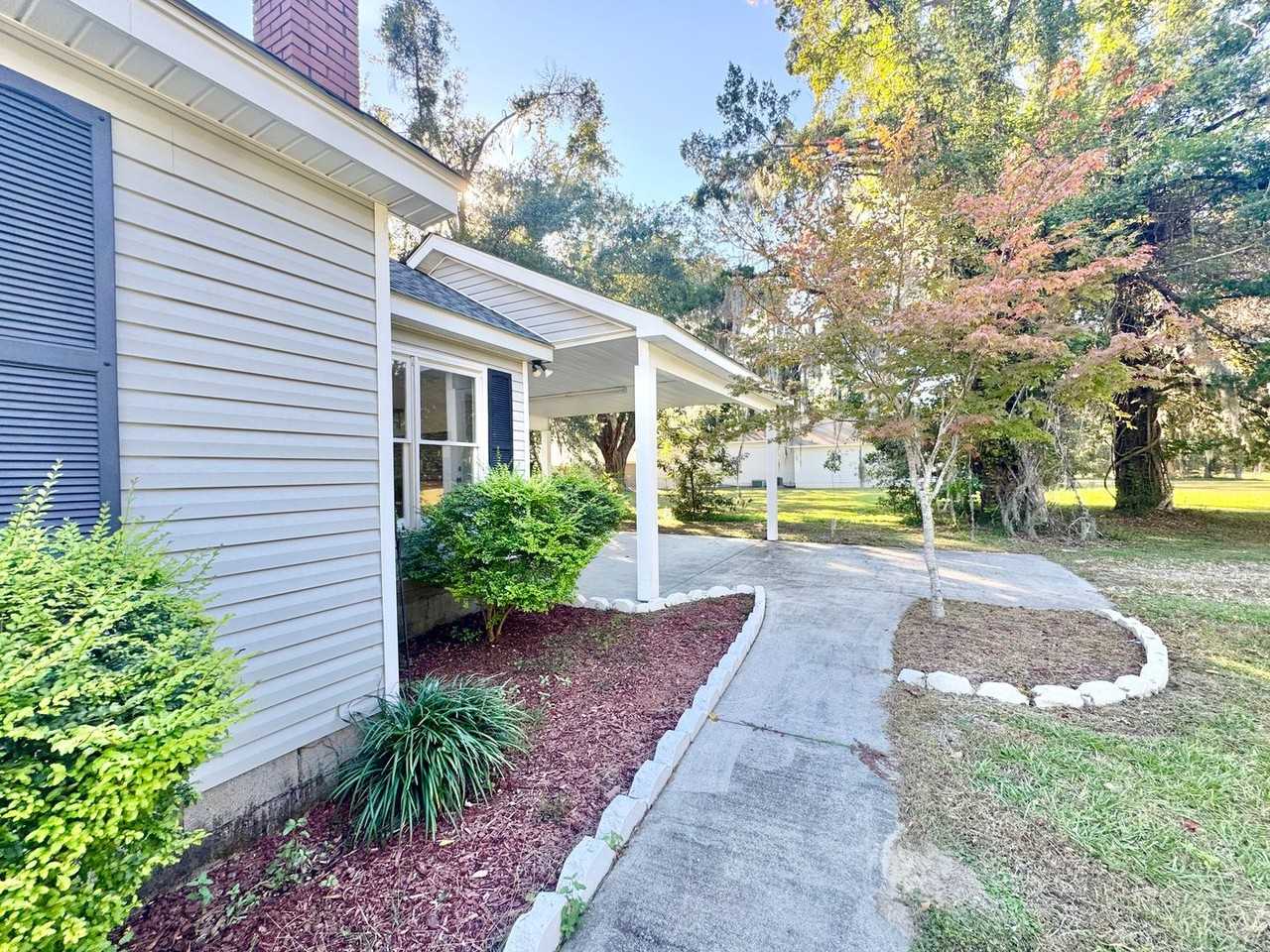 443 Martin Road - Photo 2 of 17