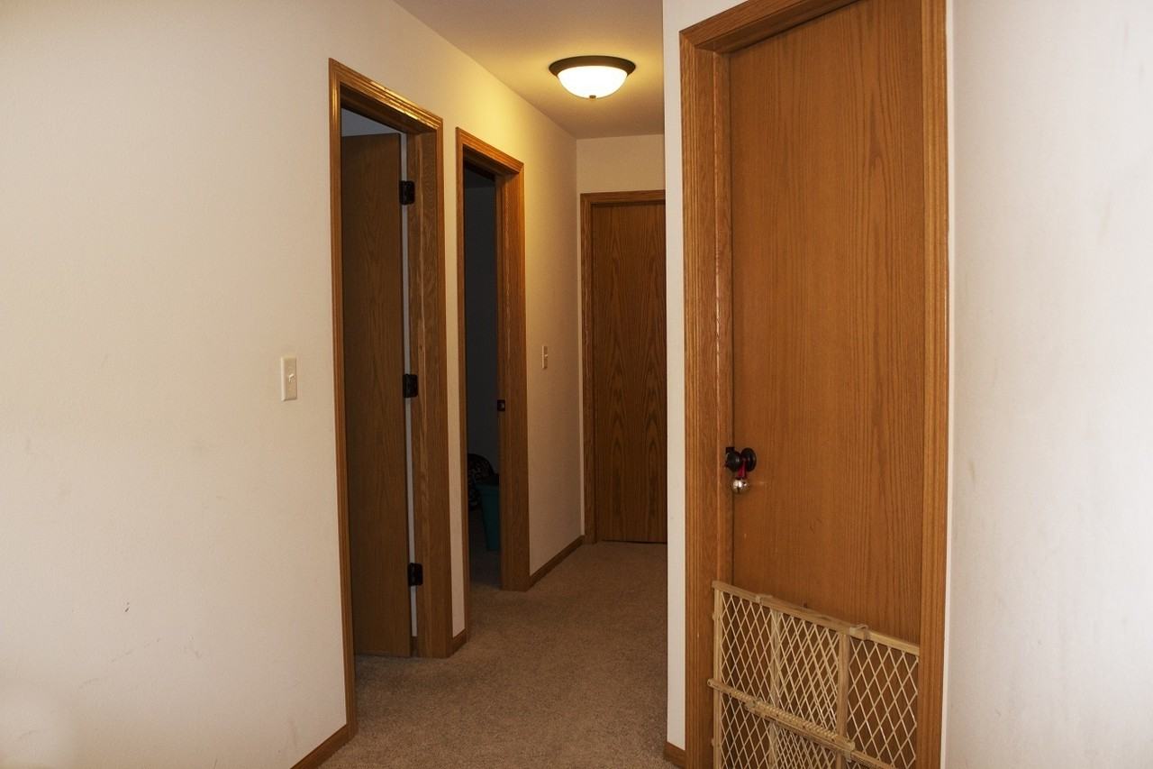 1125 Amelia Dr #4 - Photo 7 of 18