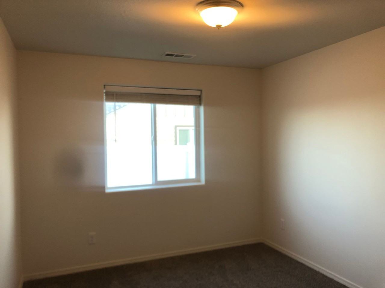 4229 Cove West Dr - Photo 5 of 20