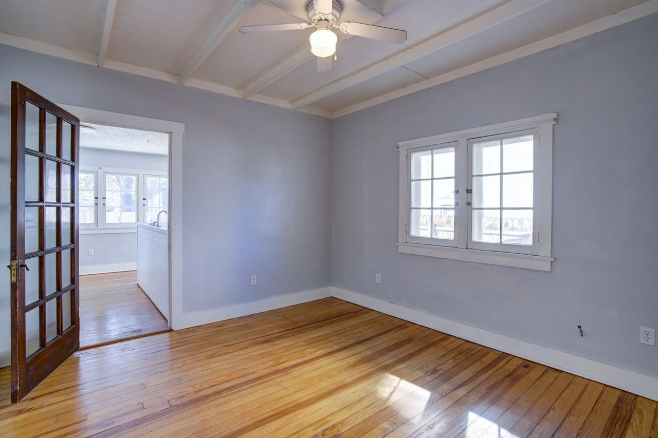 321 E Dale St - Photo 6 of 29