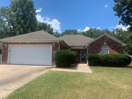 featured image of 3600 Longstreet St