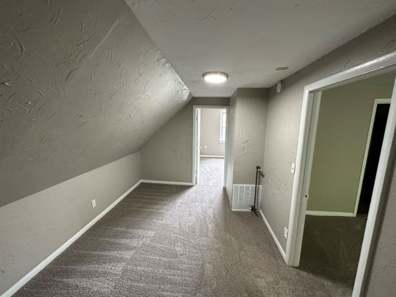 3621 N 13th St - Photo 5 of 16