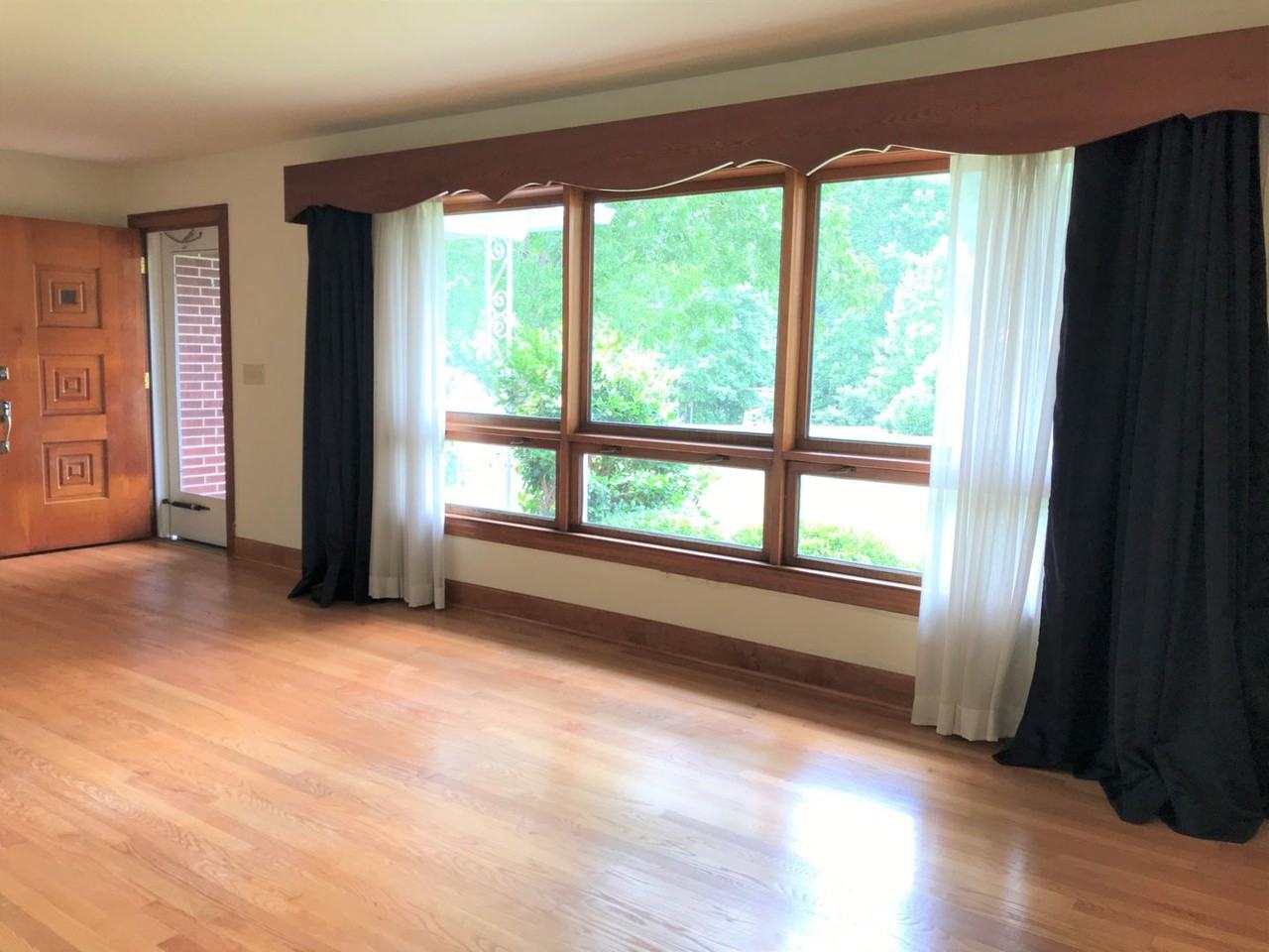 1012 Stockley St - Photo 3 of 20