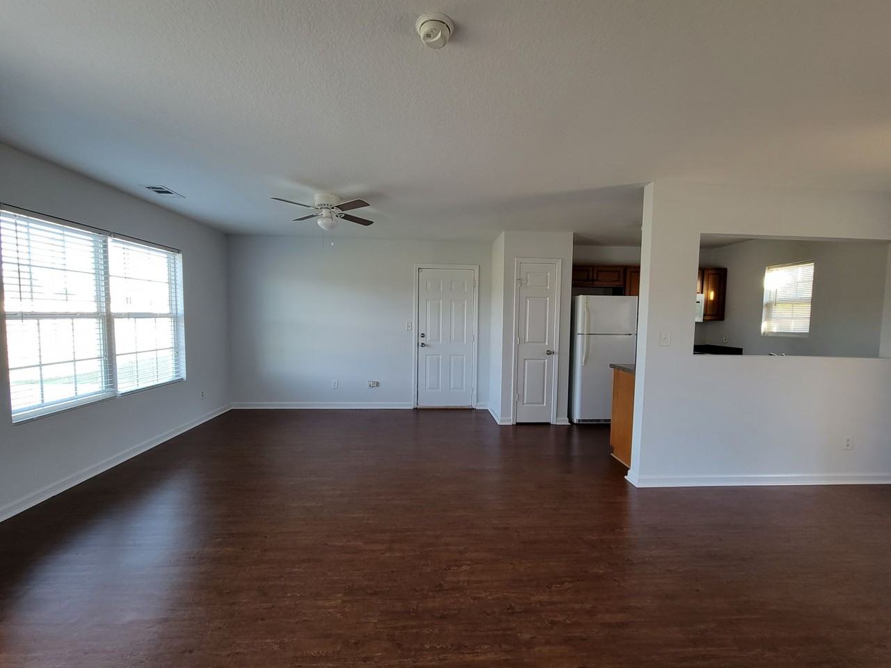 6446 Swallowtail Dr - Photo 7 of 20