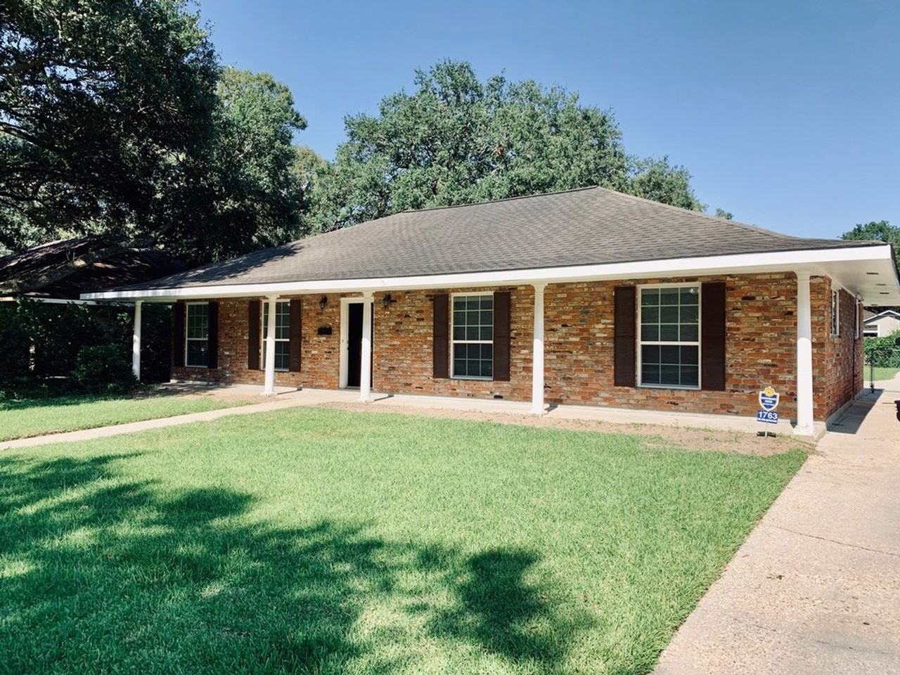 1763 Brocade Dr - Photo 2 of 31