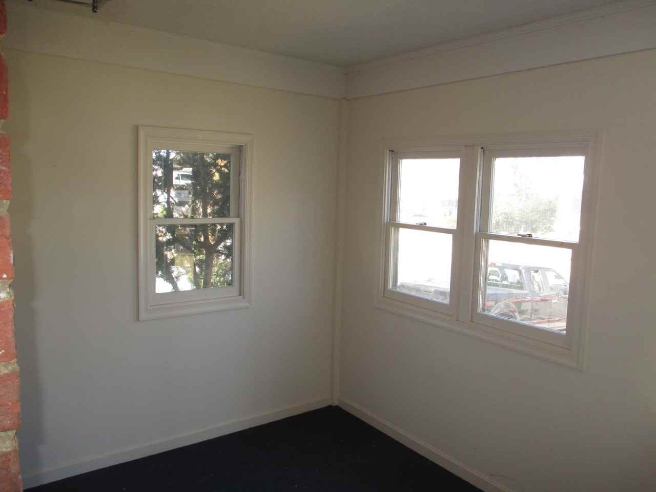 2727 Fort Drive - Photo 2 of 22