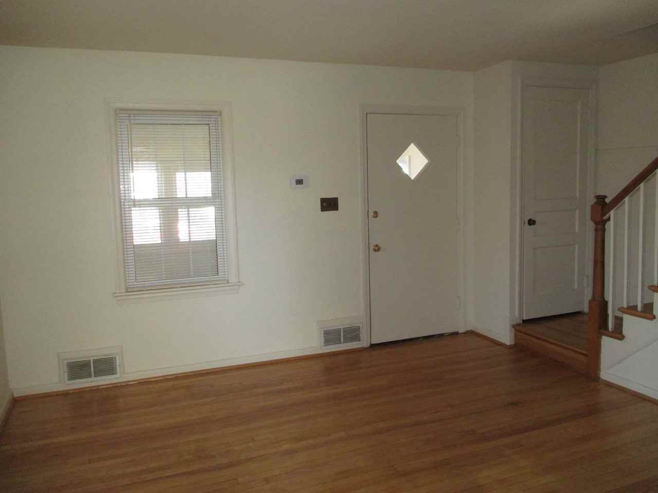 2727 Fort Drive - Photo 5 of 22