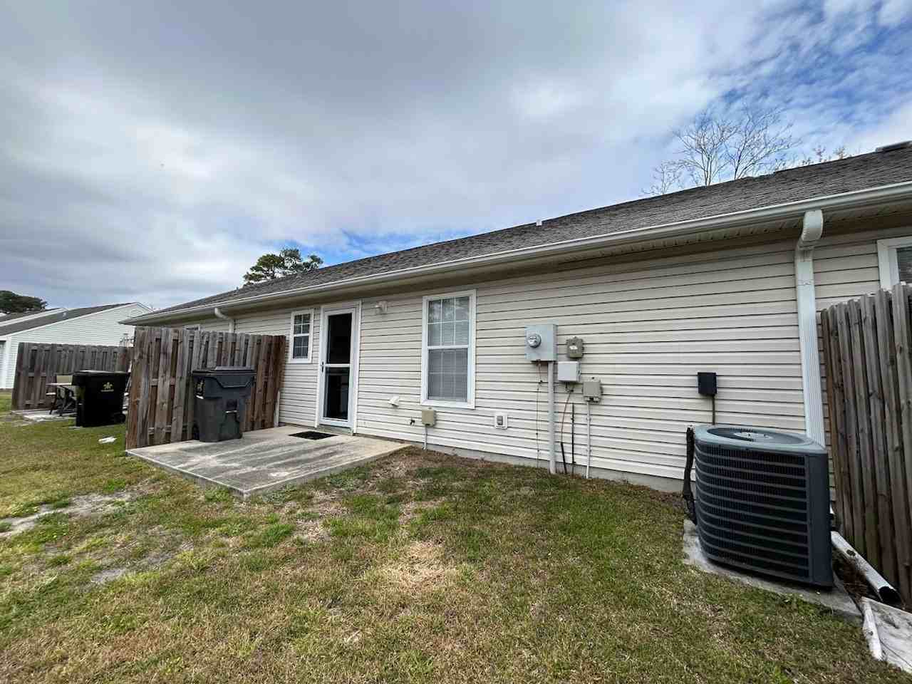 4306 Jasmine Cove Way - Photo 5 of 17