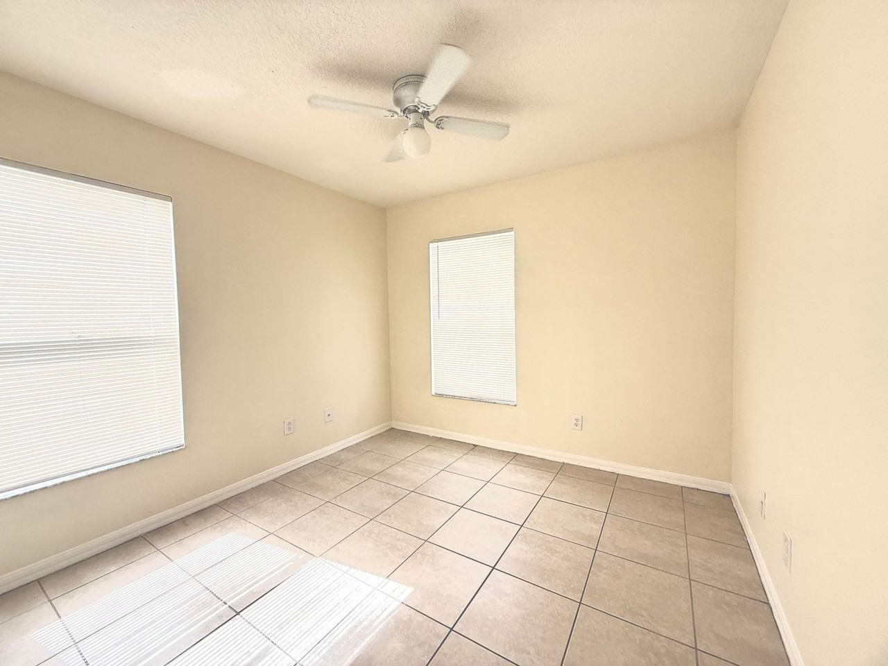 1745 8th Ave Sw - Photo 7 of 12