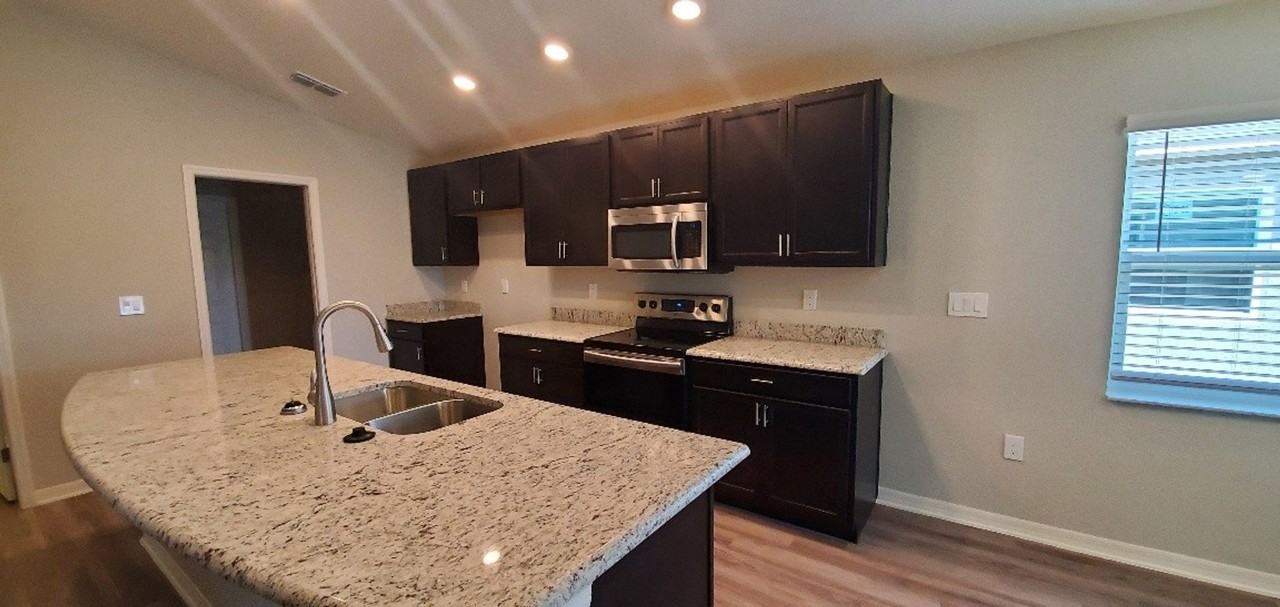 875 Orleans Drive - Photo 4 of 18