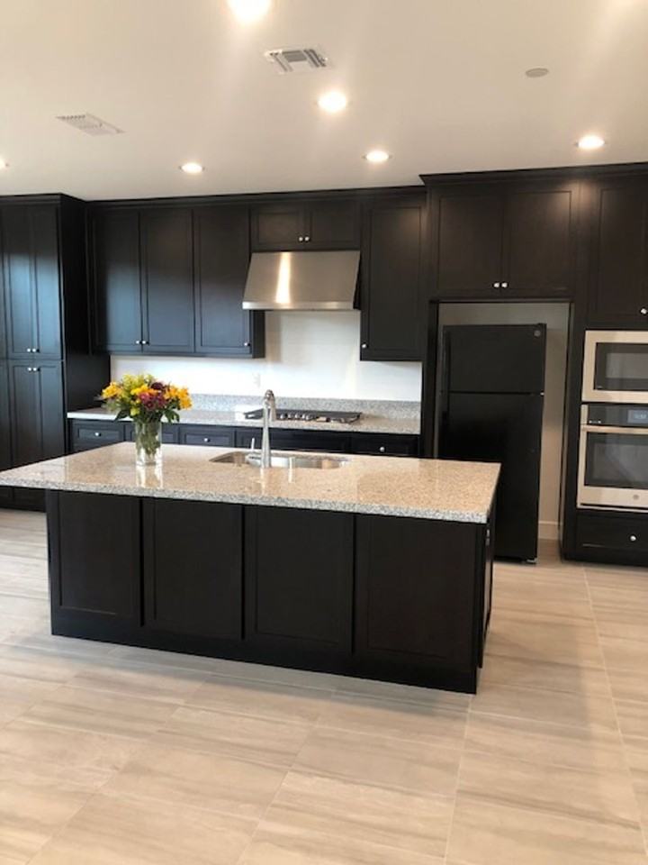 649 N Verdicchio Pl - Photo 4 of 28