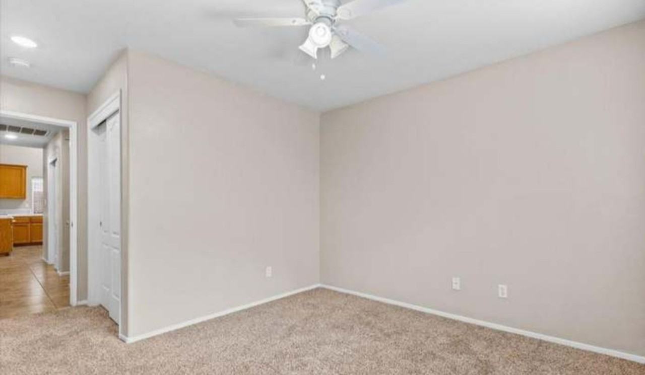 10408 Starlight Peak Dr - Photo 2 of 12