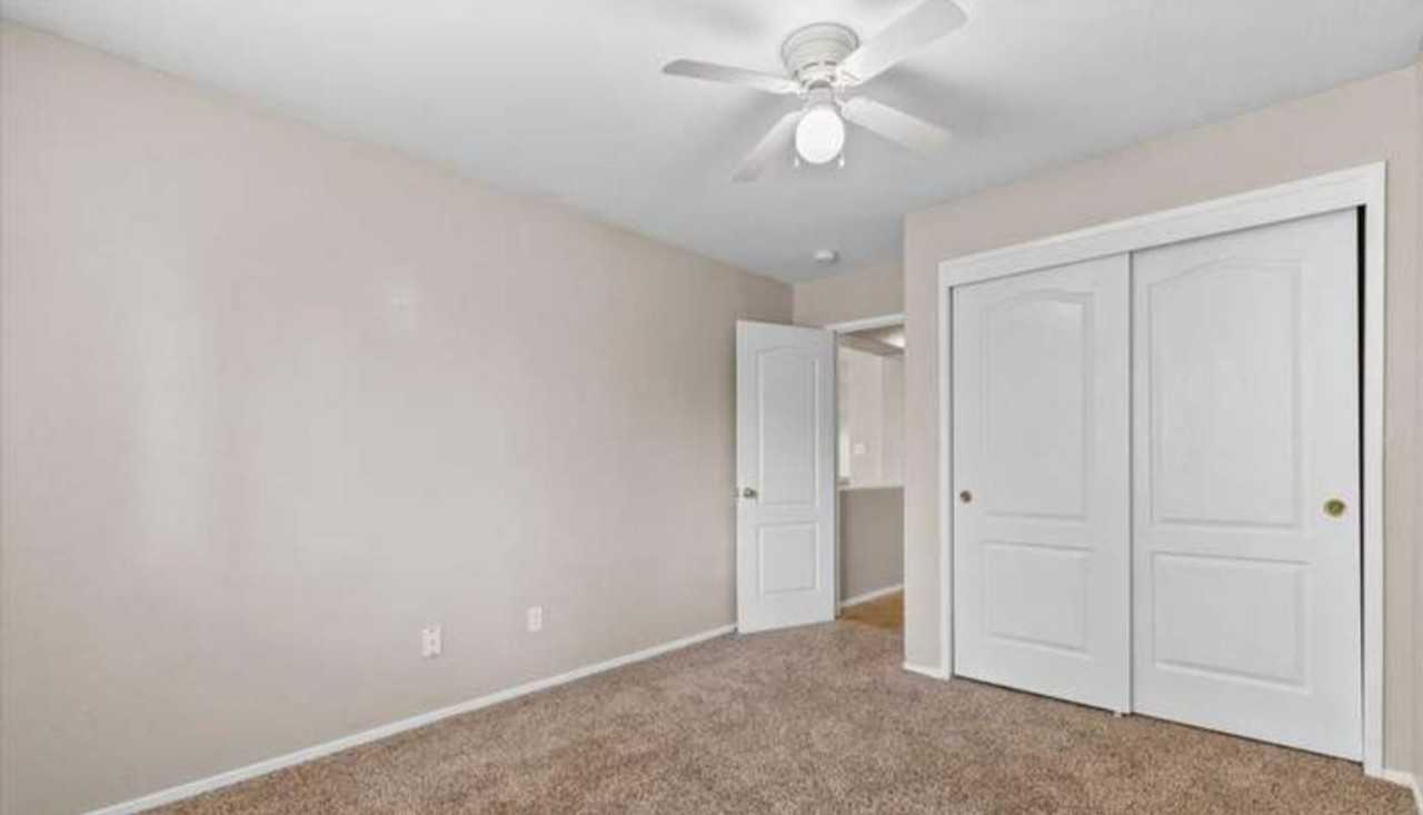 10408 Starlight Peak Dr - Photo 7 of 12