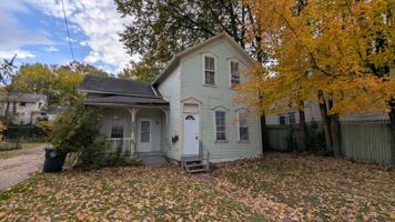 featured image of 250 Cross St