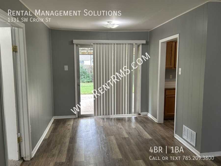 1331 Sw Croix St - Photo 5 of 19