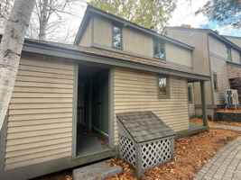 featured image of 2696 Lake Shore Rd #79
