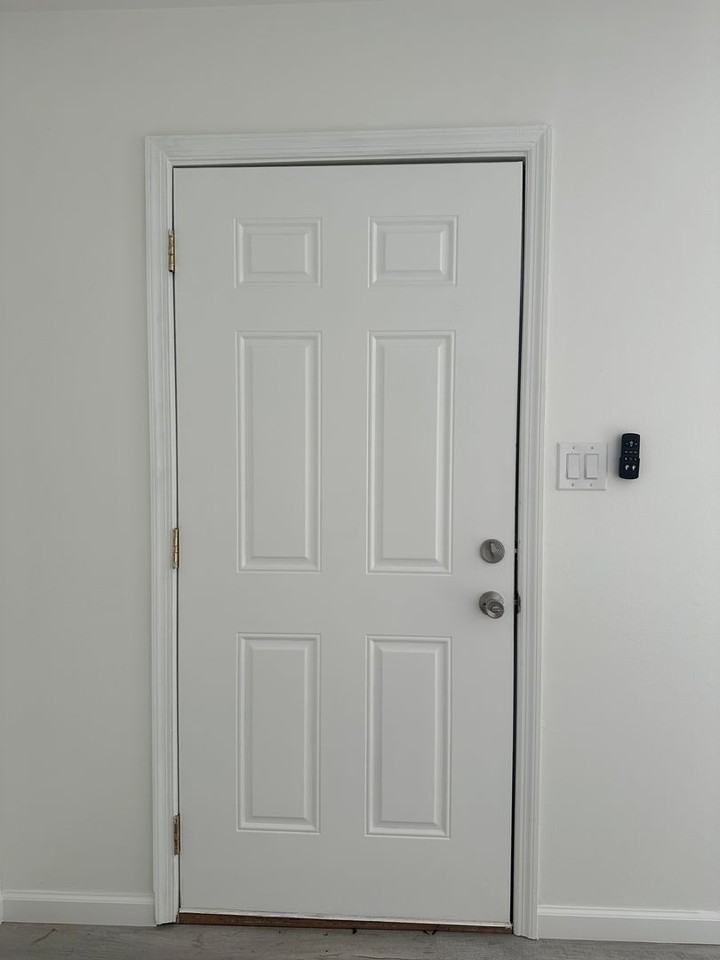 320 Myrtlewood Cir - Photo 2 of 24