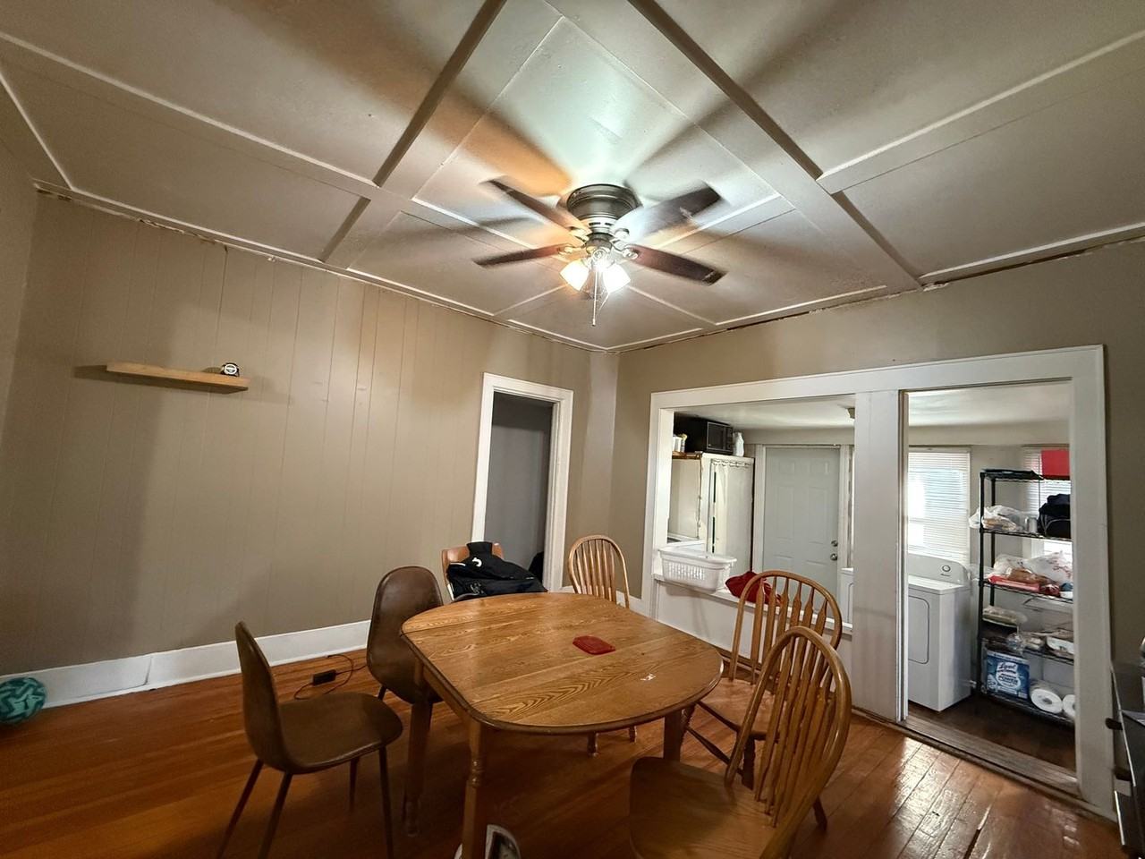 717 E Jefferson St - Photo 6 of 17