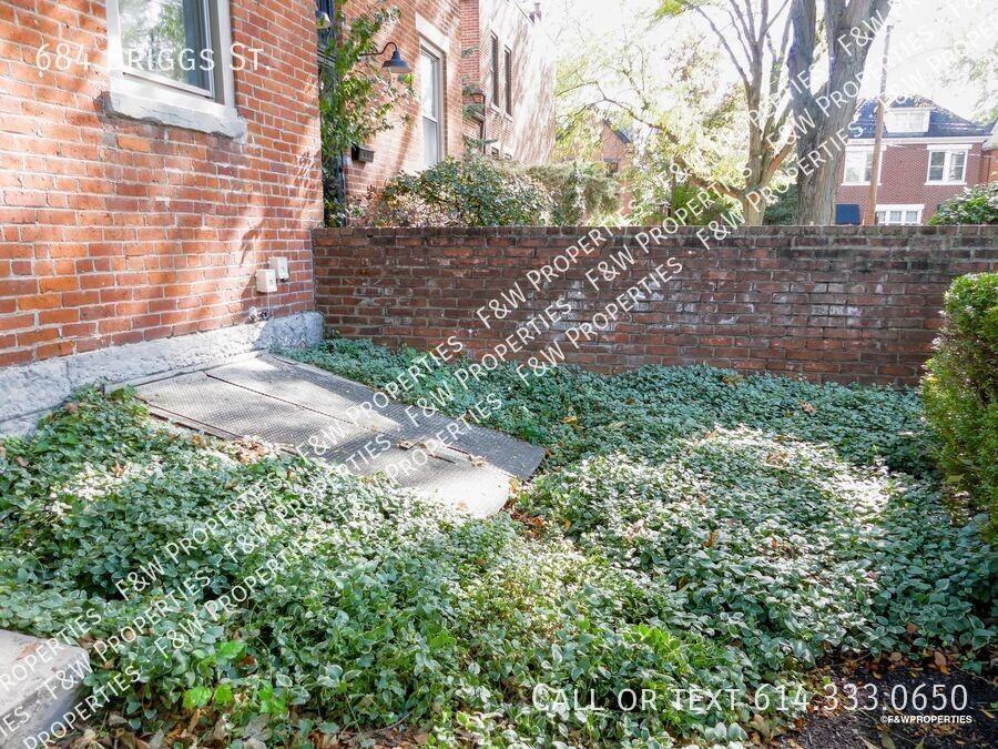 684 Briggs Street - Photo 3 of 34