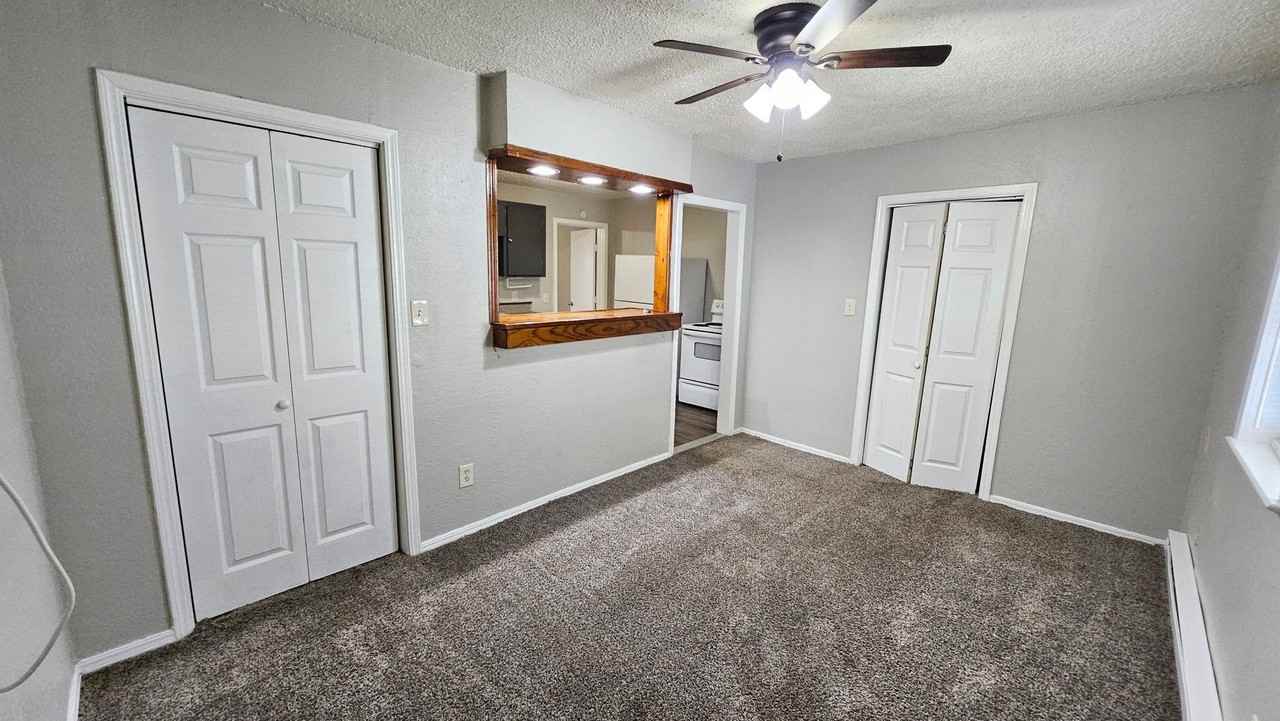 2308 Northwest 12th Street - Photo 2 of 13