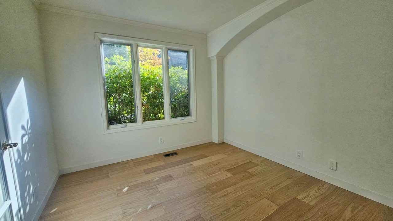 5611 178th Ave Se - Photo 7 of 30