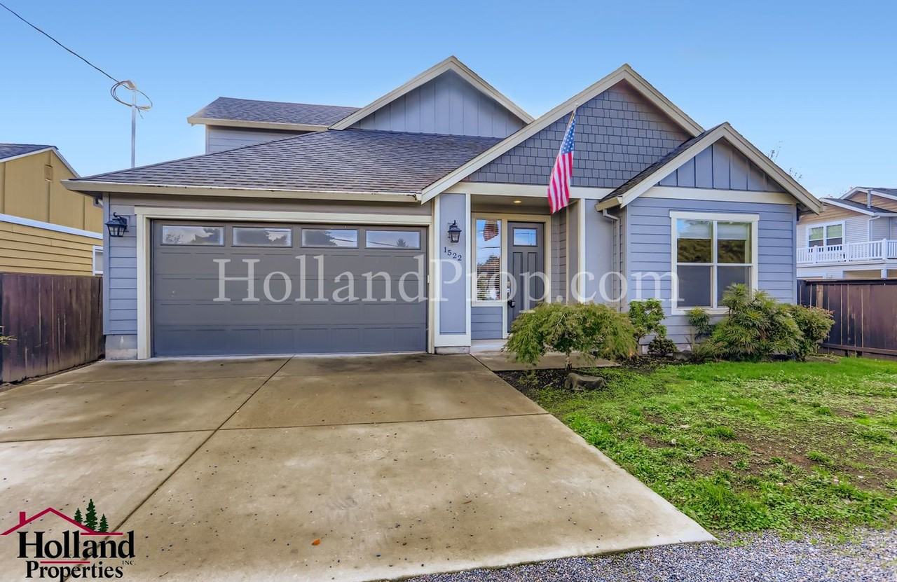 1522 Northeast Sunrise Lane