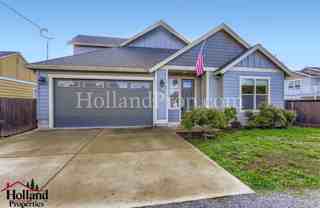 1522 Ne Sunrise Ln - Photo 1 of 1