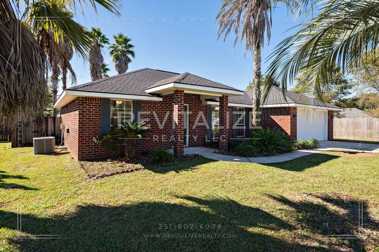 24500 Cobia Avenue - Photo 2 of 50