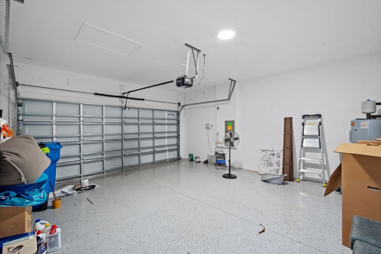 37820 Beacon Brick Dr - Photo 4 of 26