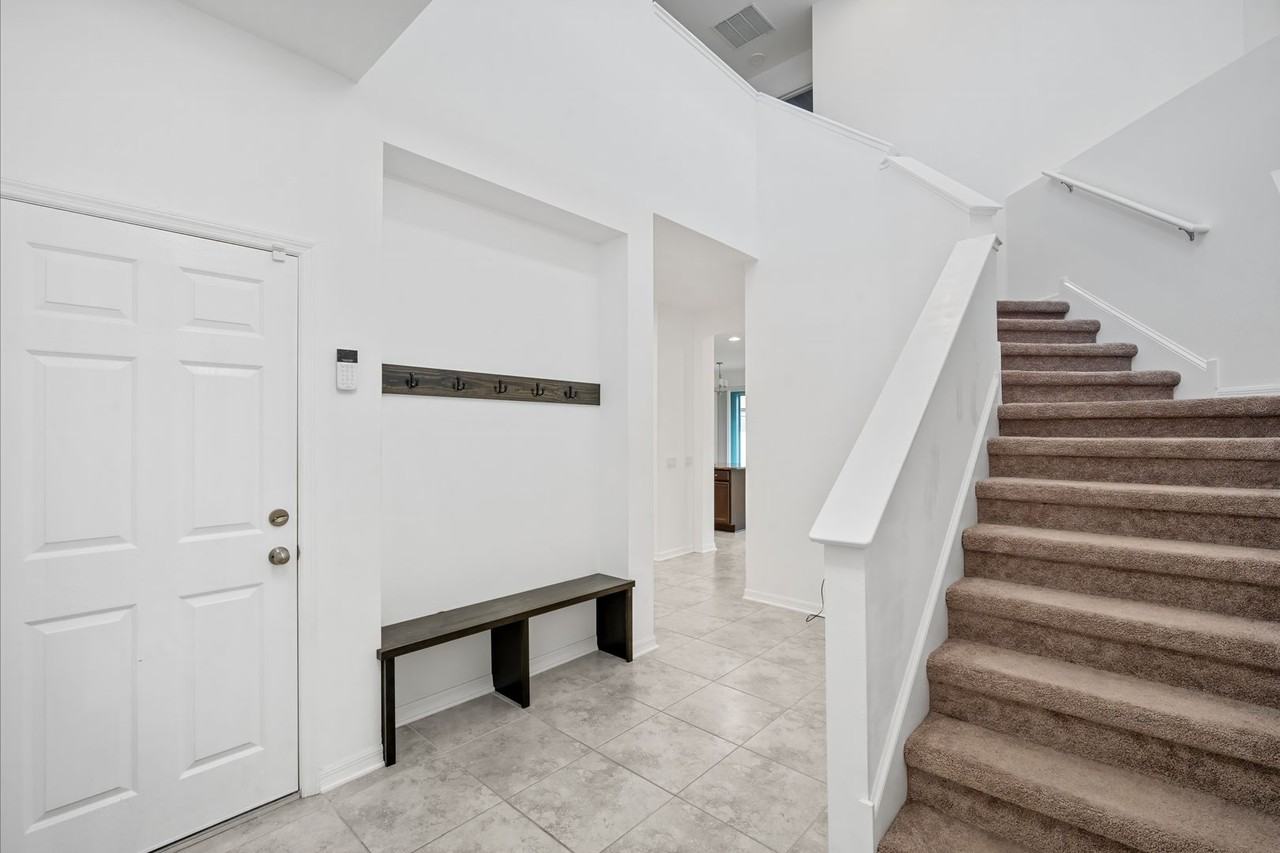 37820 Beacon Brick Dr - Photo 5 of 26