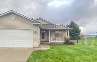 featured image of 6122 N Harcourt Dr