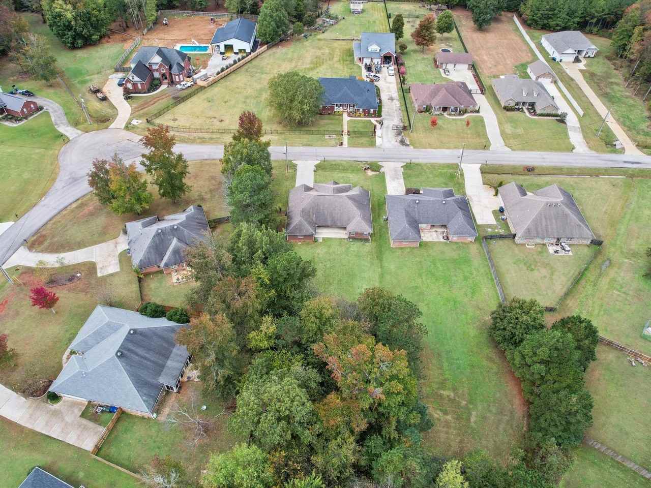 109 Cherita Ln - Photo 6 of 33