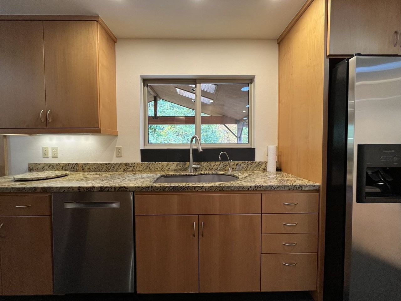 4120 Southwest 4th Avenue #A - Photo 6 of 43