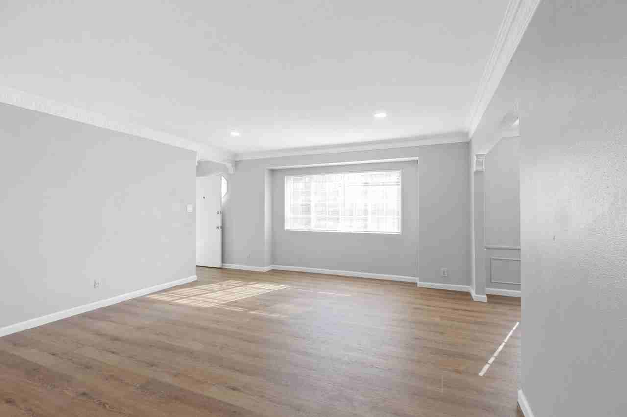 8975 David Ave - Photo 7 of 37