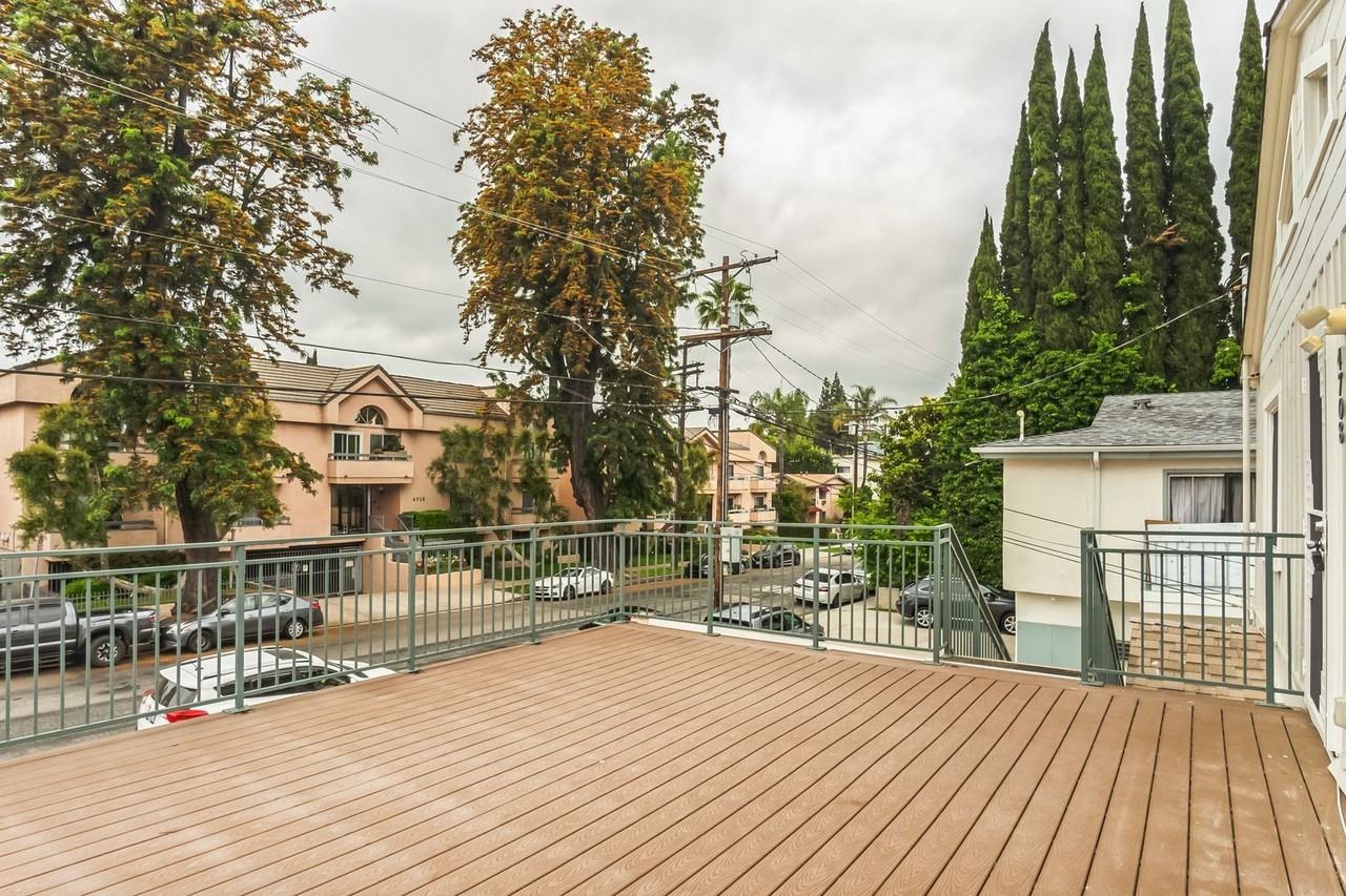 4708 Orion Ave - Photo 5 of 34