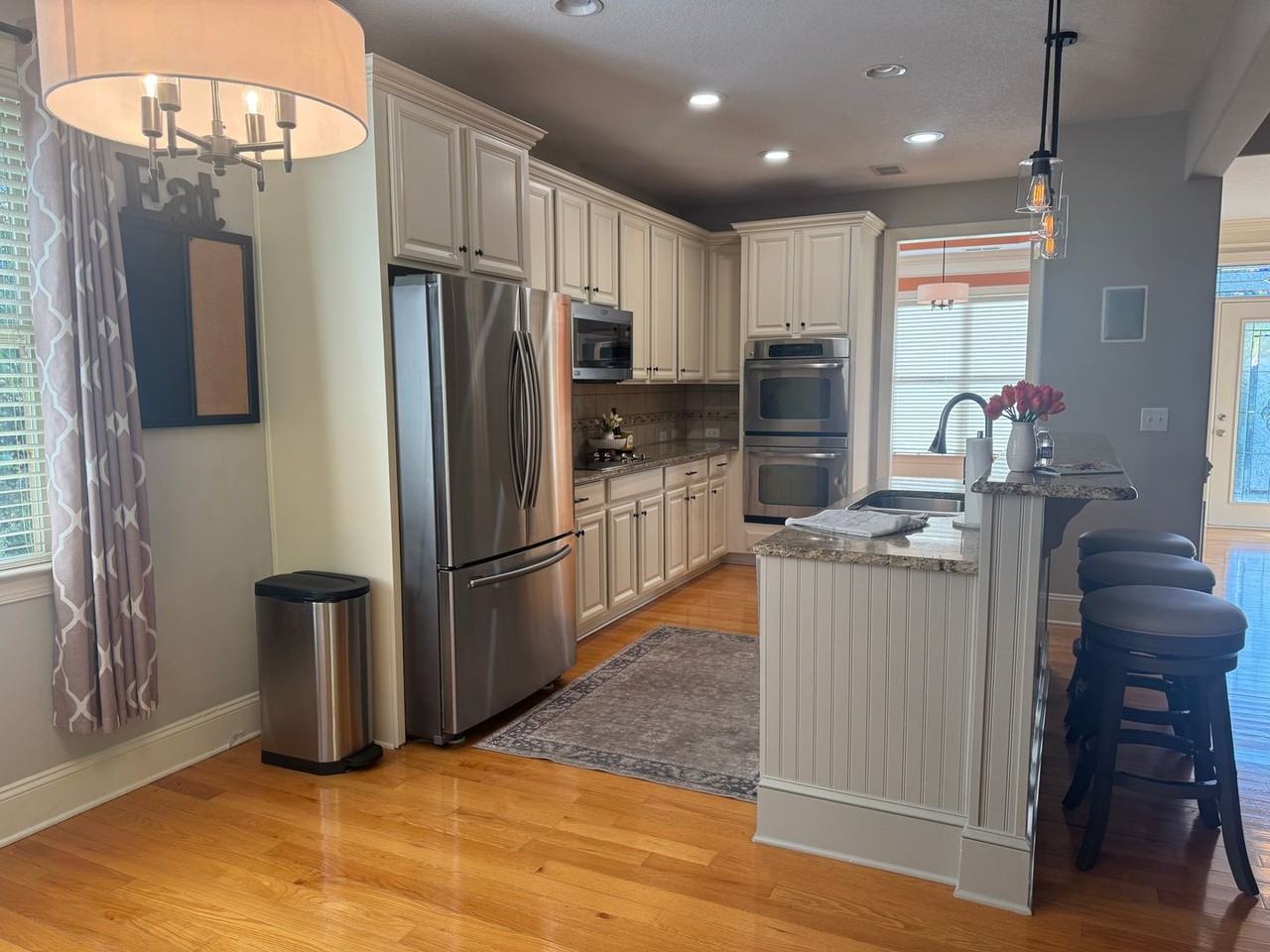 689 Presbyterian Rd - Photo 4 of 17