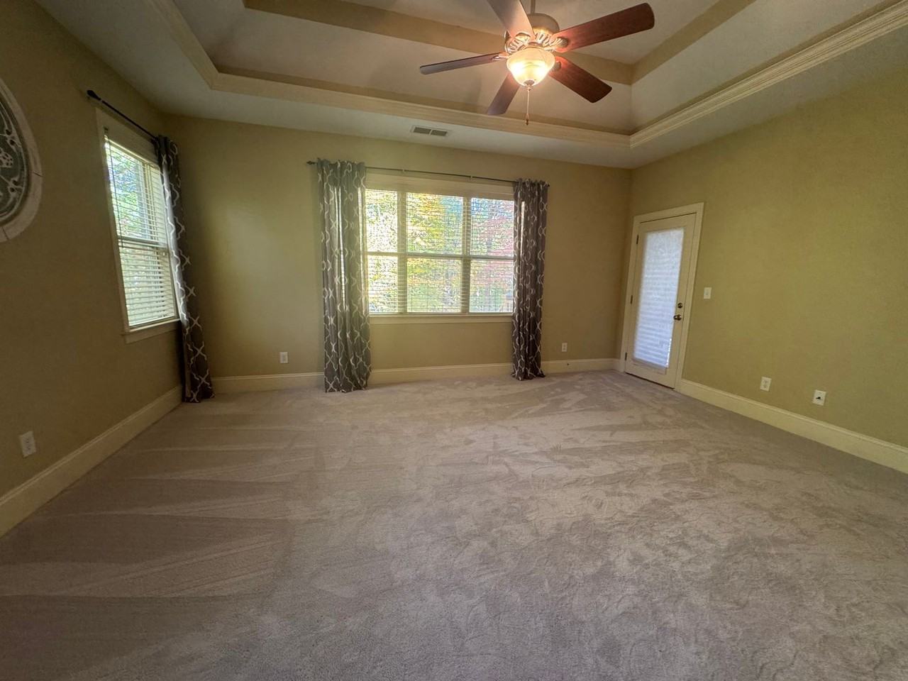 689 Presbyterian Rd - Photo 7 of 17