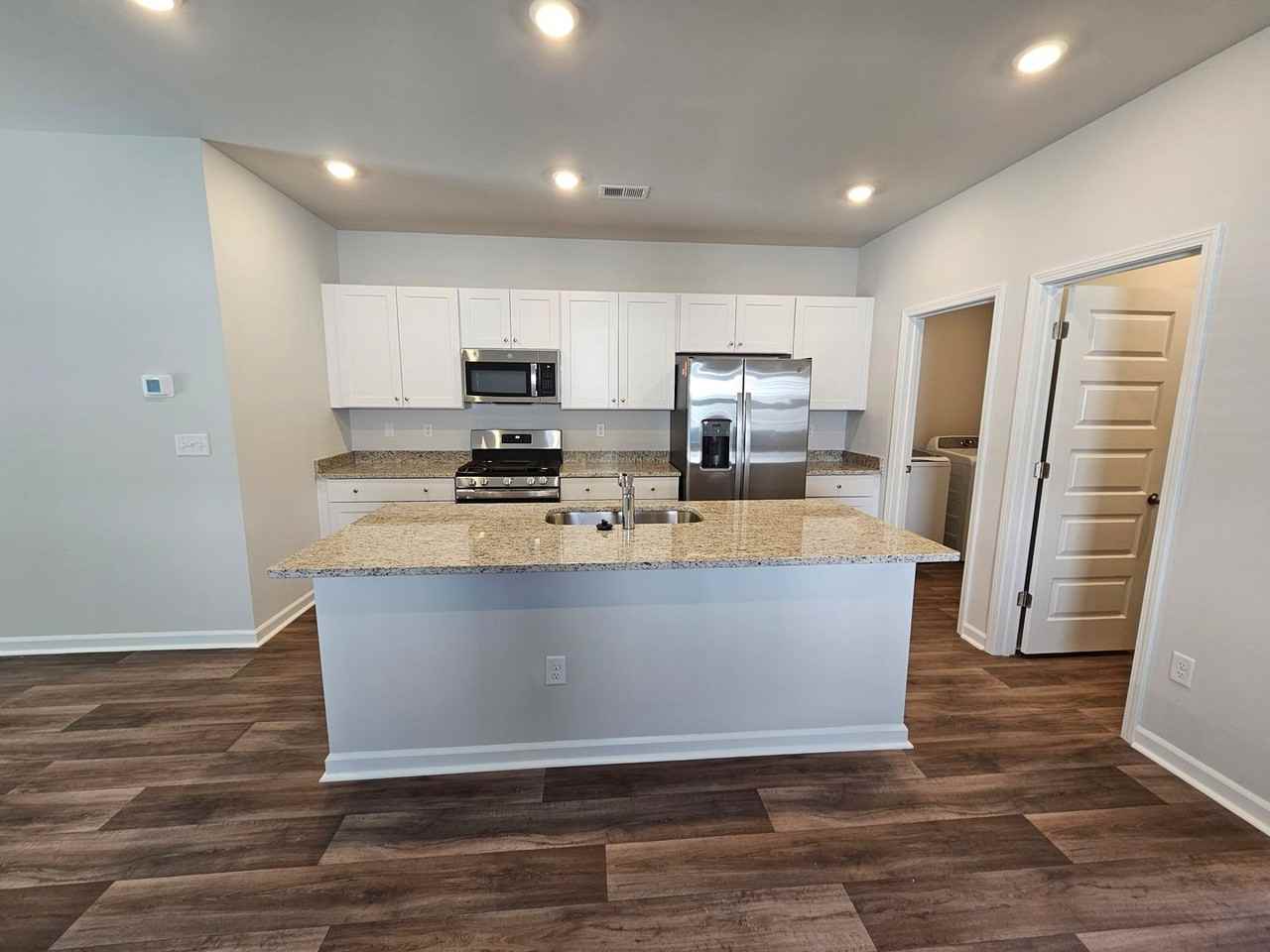 805 805 Wapama Street - Photo 6 of 22